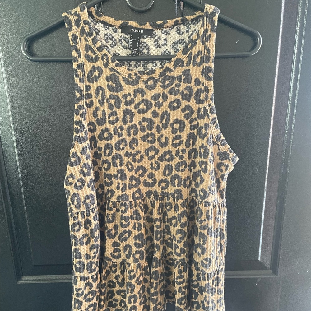 Forever 21 leopard print tank top